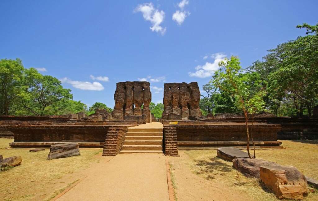 Polonnaruwa is a historic city located in the North Central Province of Sri Lanka. It served as the second capital of the ancient Kingdom of Polonnaruwa from the 11th to the 13th century AD. Today, it stands as a testament to the grandeur and architectural brilliance of the bygone era.
