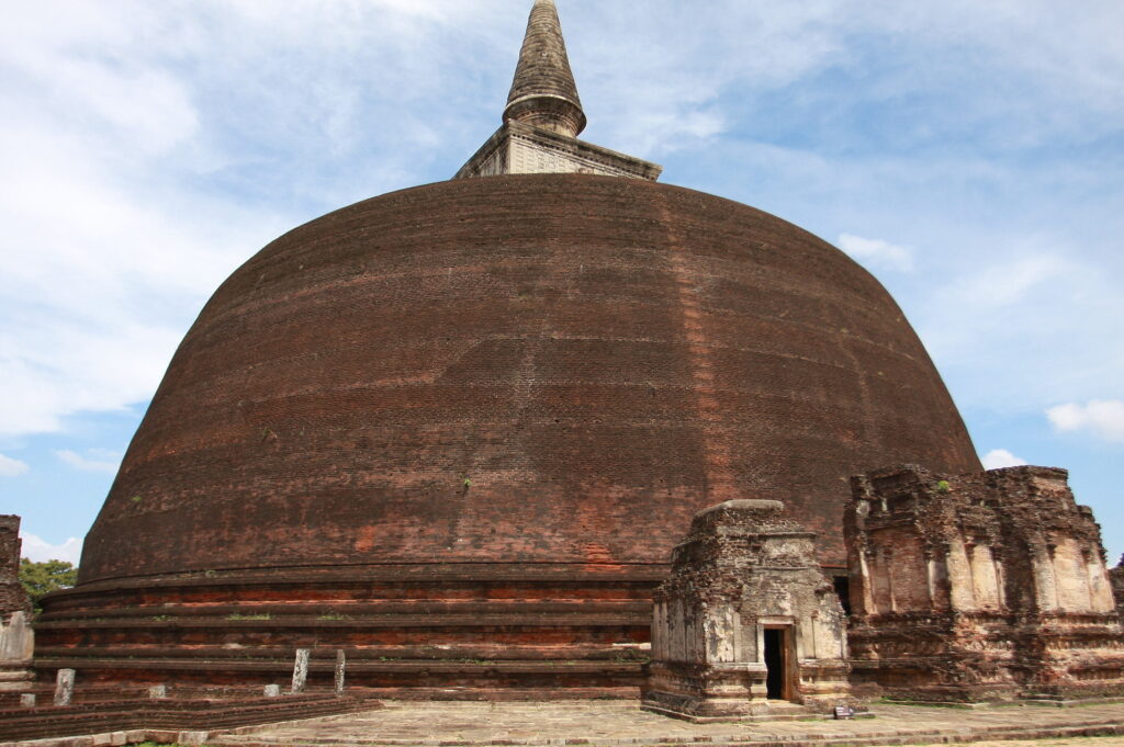 Polonnaruwa is also home to several stunning ancient temples. The most famous among them is the Rankoth Vehera, a towering stupa that stands as a symbol of religious devotion and architectural splendor. The stupa is believed to enshrine sacred relics and is an important pilgrimage site for Buddhists.